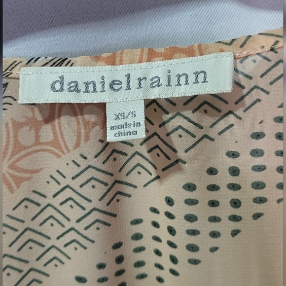 Daniel Rainn Women's Apricot Orange Boho Floral Fringe Kimono Size XS/S - Picture 3 of 7